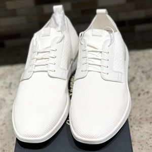 Wolf & Shepherd Swiftknit Derby Limited Edition